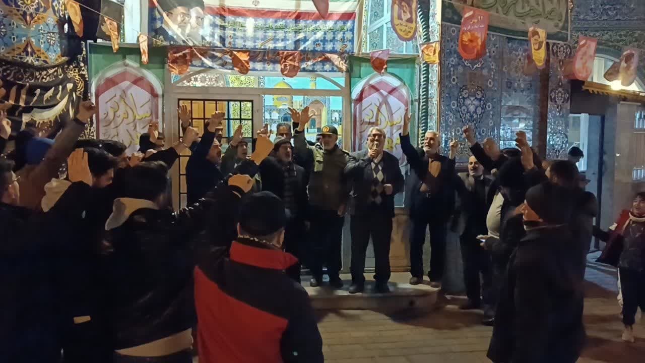 گلبانگ الله اکبر از سراسر کشور به گوش رسید
