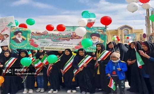 حضور مردم انقلابی و ولایتمدار شهرستان خاتم و اشکذر در ۲۲ بهمن +عکس