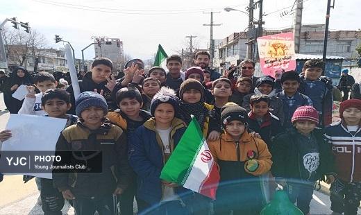 جلوه&zwnj;های ویژه از راهپیمایی پرشکوه ۲۲ بهمن مردم گلستان