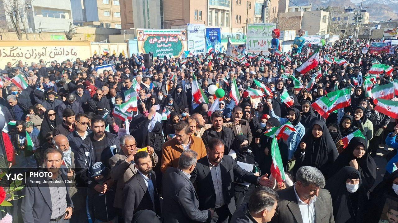 تصاویری از حماسه آفرینی مردم ایلام در راهپیمایی ۲۲ بهمن
