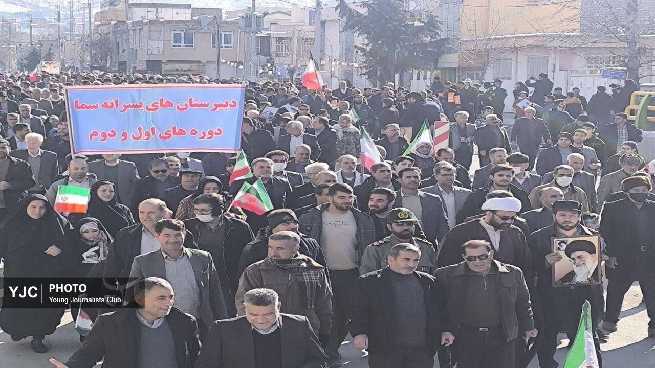 تصاویری از حماسه آفرینی مردم ایلام در راهپیمایی ۲۲ بهمن