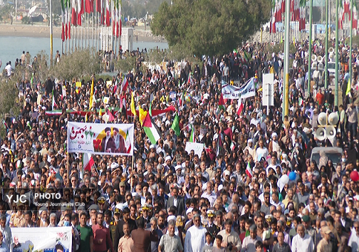 گزارش تصویری از راهپیمایی یوم الله ۲۲ بهمن ۱۴۰۳ در بندرعباس