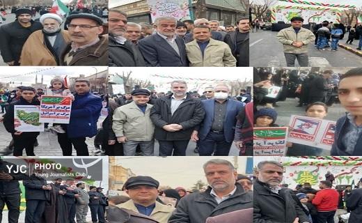 آغاز جشن چهل و ششمین سالگرد پیروزی انقلاب شکوهمند اسلامی در یزد امروز همه آمده بودند از کودکان تا پیشکسوتان انقلاب+عکس