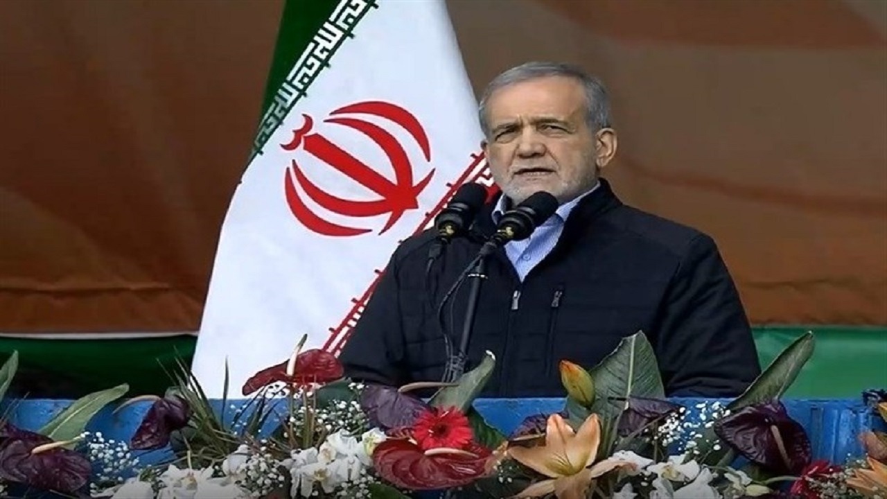 ایران در برابر تهدید تسلیم نمی‌شود/ هشدار به ترامپ!