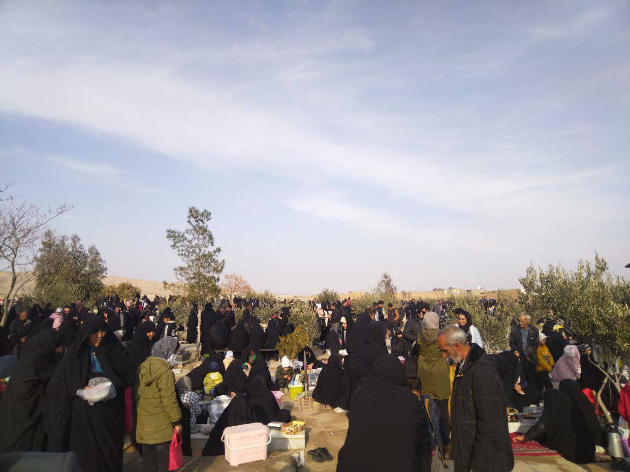 برگزاری مراسم شب برات در انابد
