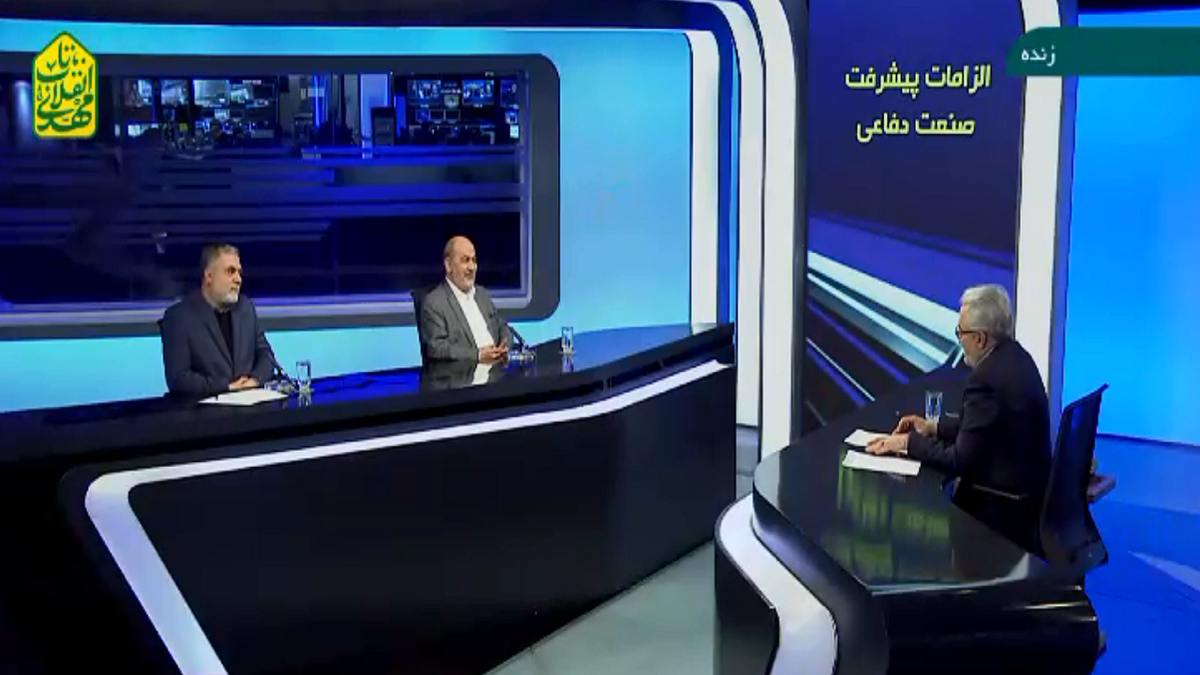 باشگاه خبرنگاران -رفیق دوست: از نظر دفاعی به خودکفایی رسیدیم/ ولایت مدار: پیشرفت ما در صنایع دفاعی جهشی است