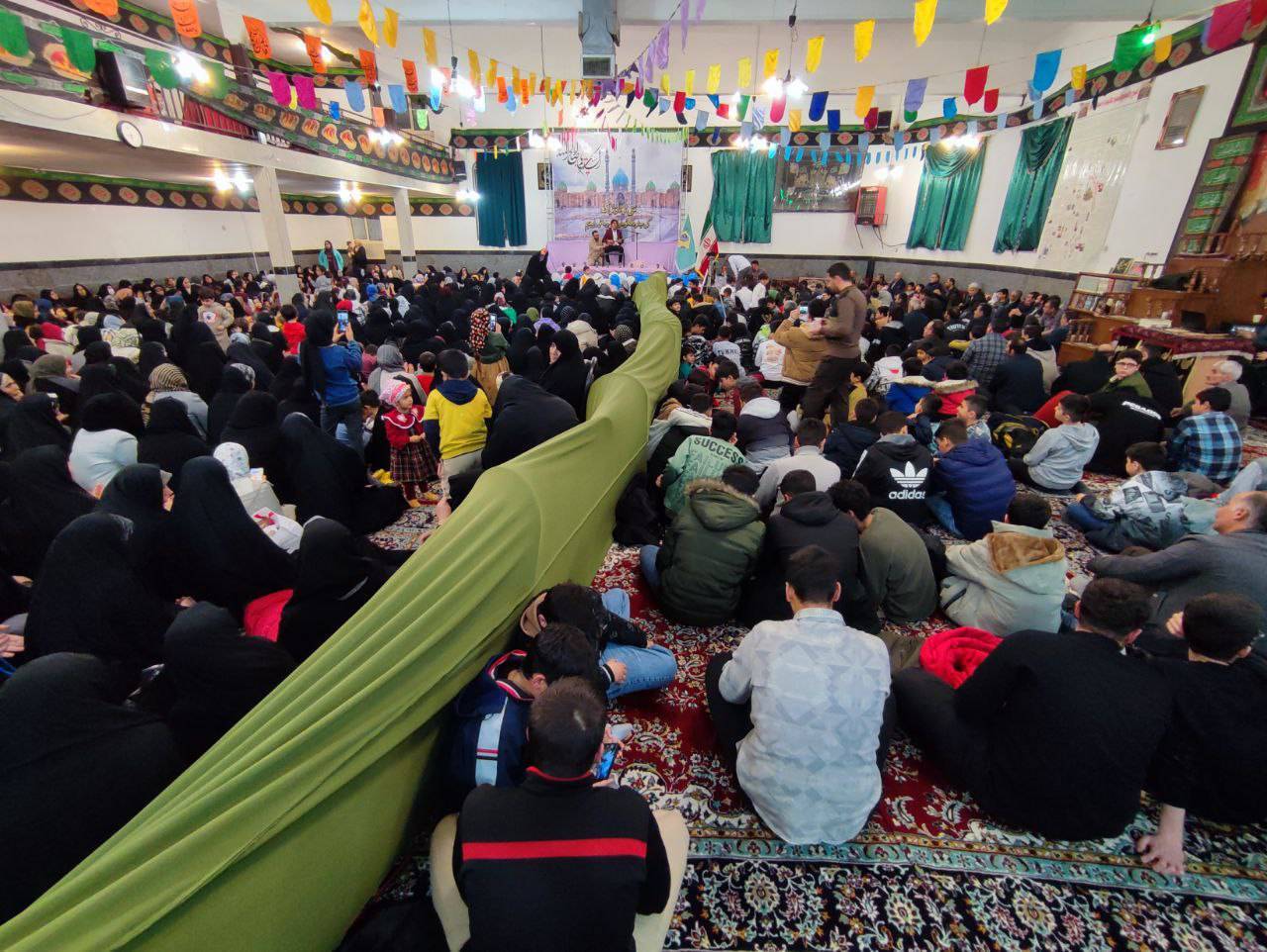 حضور باشکوه صالح آبادی&zwnj;ها در جشن میلاد منجی عالم بشریت