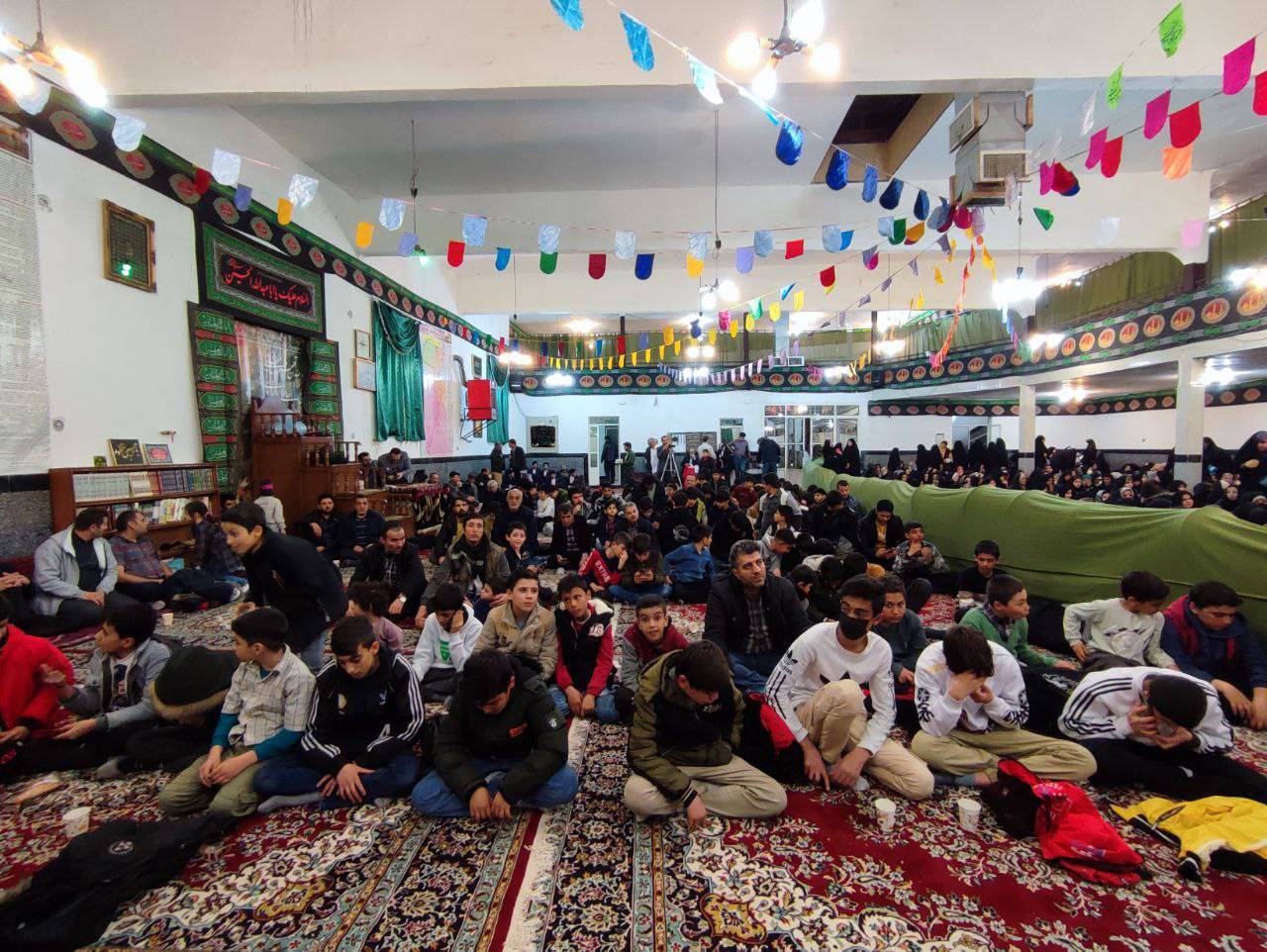 حضور باشکوه صالح آبادی&zwnj;ها در جشن میلاد منجی عالم بشریت