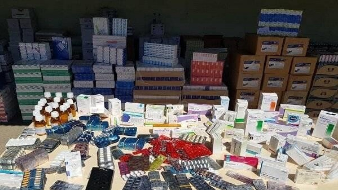 کشف ۱۱۶ هزار عدد قرص مخدر از یک اتوبوس در زابل