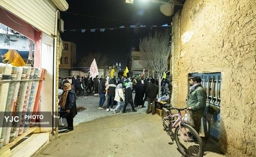 دسته شادی کاروان منتظران ظهور در  دارالعباده یزد +تصویر