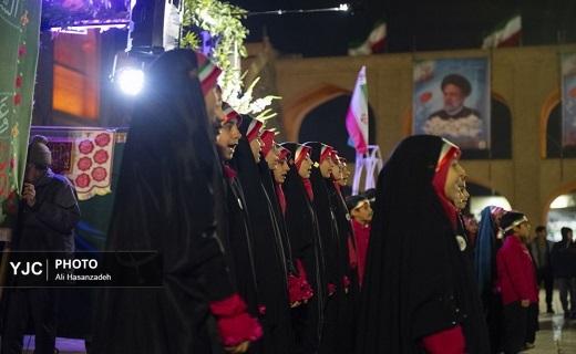 دسته شادی کاروان منتظران ظهور در  دارالعباده یزد +تصویر