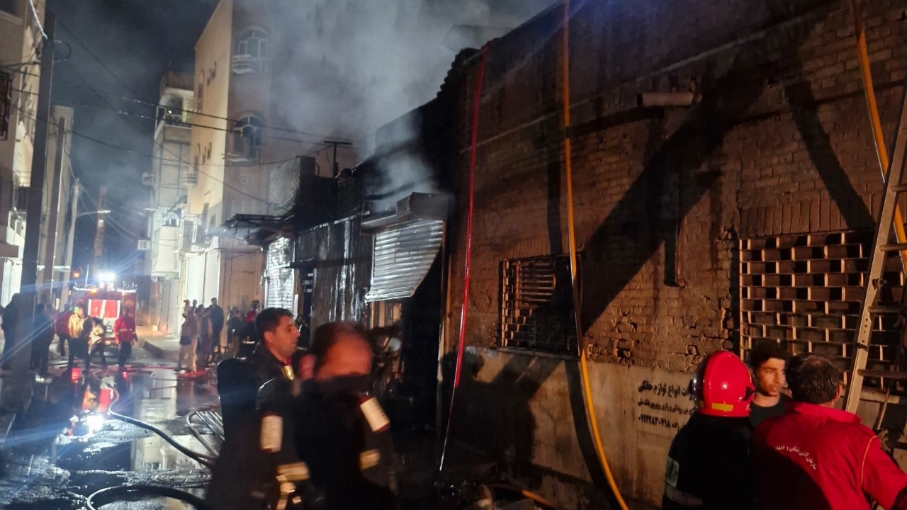سه فوتی بر اثر آتش سوزی سنگین در یک منزل مسکونی در اهواز