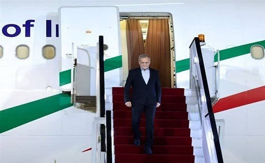 پزشکیان وارد اهواز شد