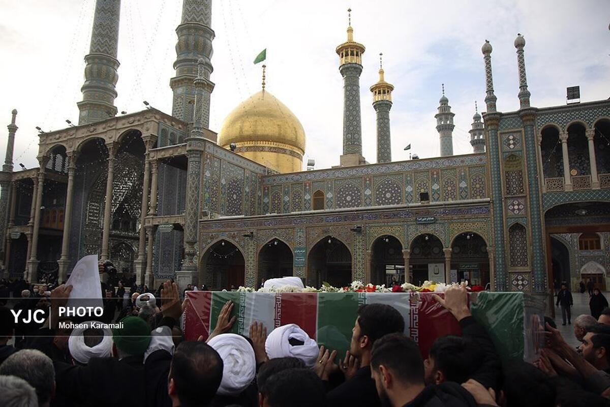 عزاداری خادمان حرم حضرت معصومه (س) در سوگ امام کاظم (ع)
