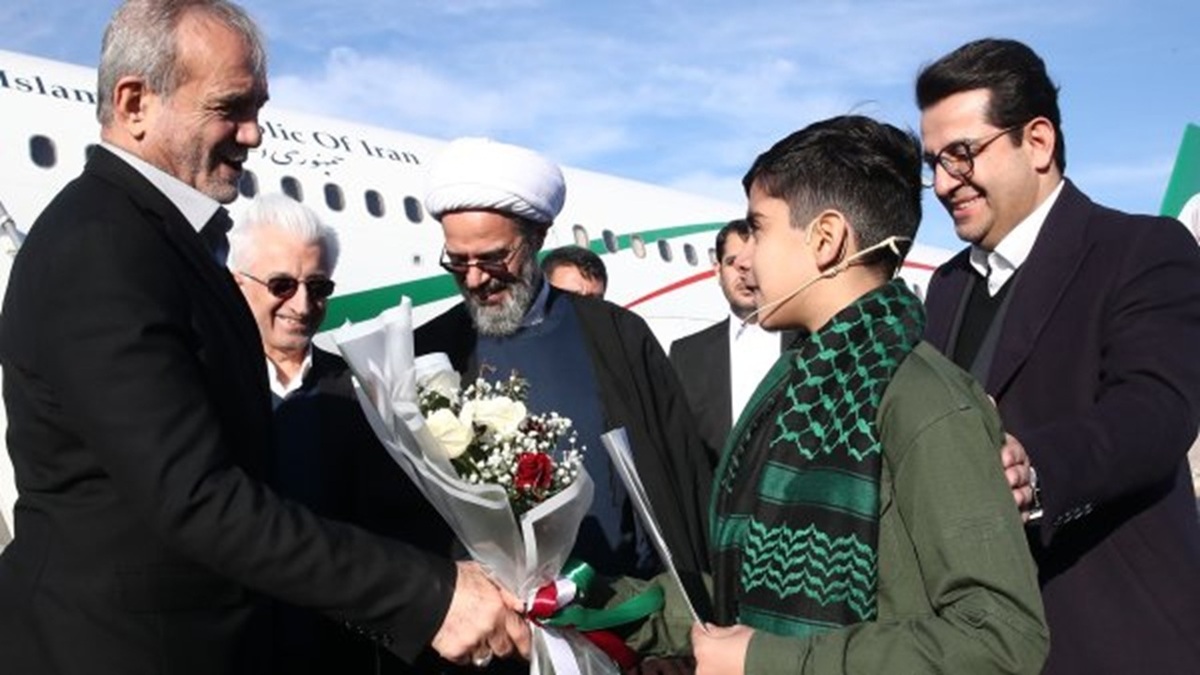 شهریارخوانی رئیس‌جمهور در اختتامیه هفته فرهنگی تبریز + فیلم