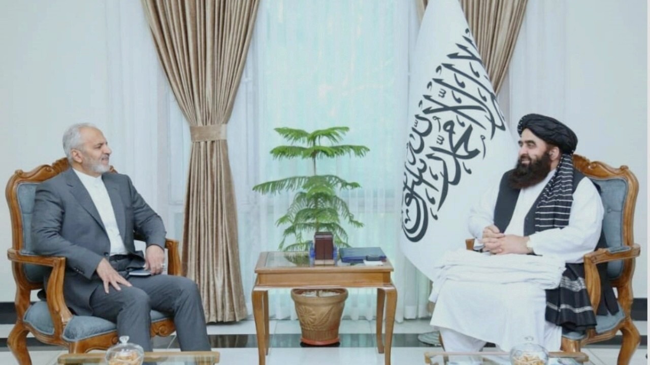 دیدار سفیر ایران با امیرخان متقی