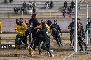 لیگ برتر فوتبال بانوان - سپاهان و آوا