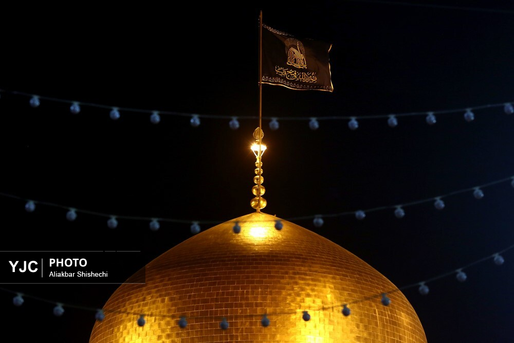 شب شهادت امام کاظم(ع) در حرم مطهر رضوی + تصاویر