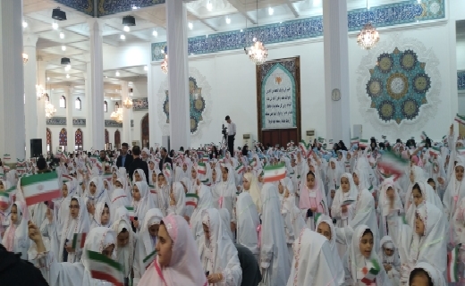 جشن فرشته&zwnj;ها در مصلی رشت + تصاویر