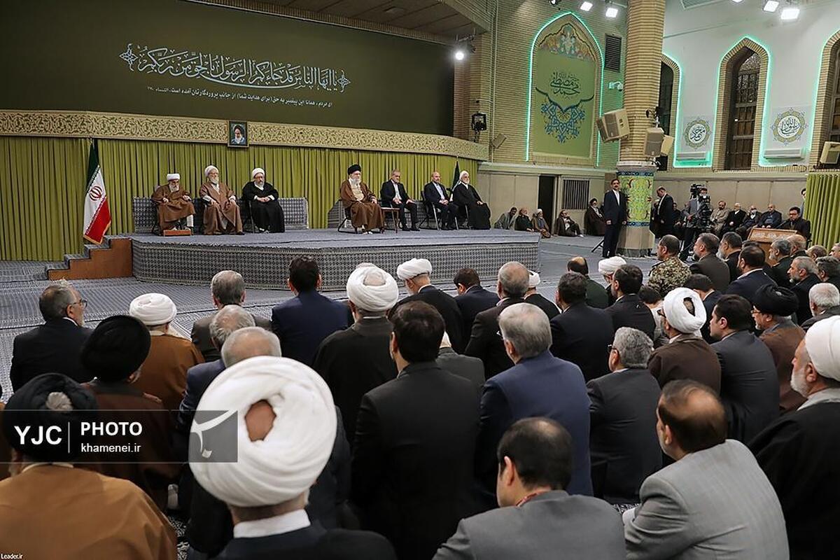 دیدار شرکت‌کنندگان در مسابقات بین‌المللی قرآن کریم با رهبر انقلاب
