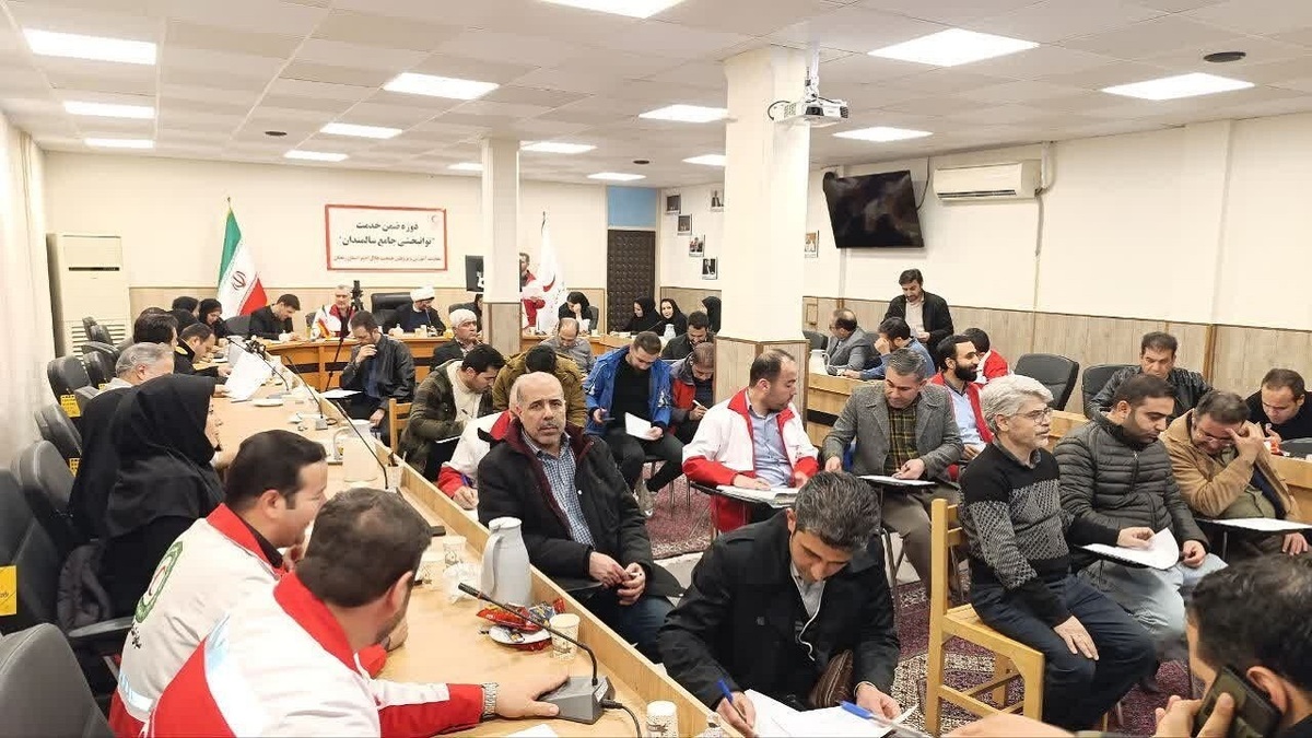 باشگاه خبرنگاران -۹۵ امدادگر زنجان در دوره توانبخشی سالمندان شرکت کردند