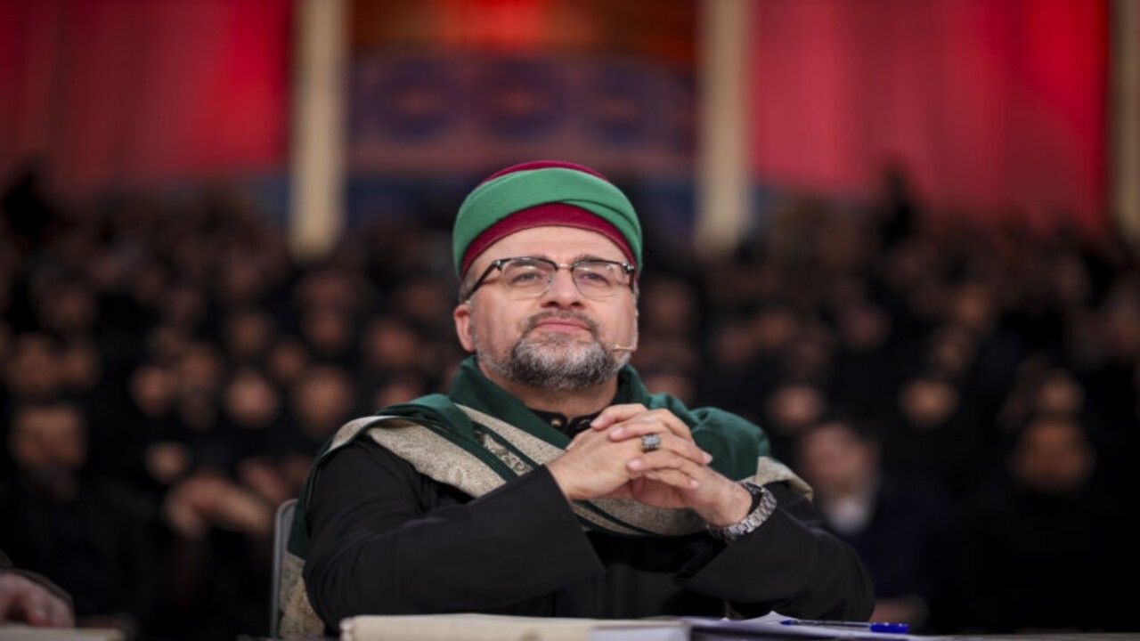 حضور داور افغانستانی در برنامه قرآنی تلویزیون ایران + فیلم