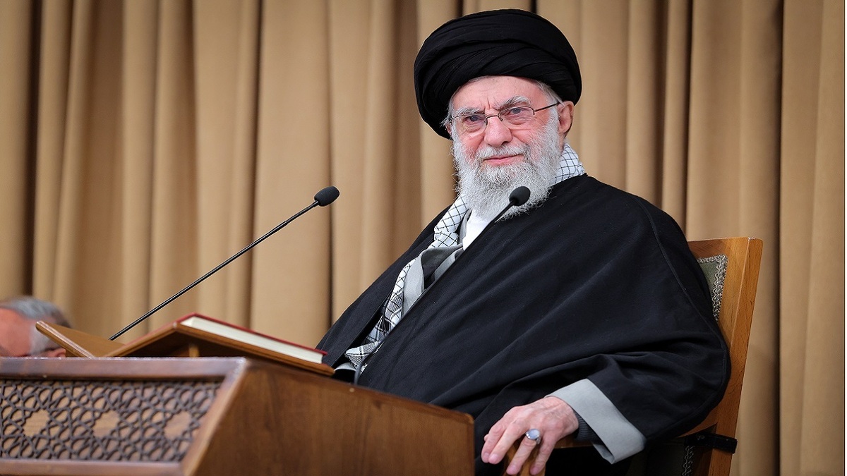 باشگاه خبرنگاران -کمک چهار میلیارد تومانی رهبر معظم انقلاب برای آزادی زندانیان نیازمند