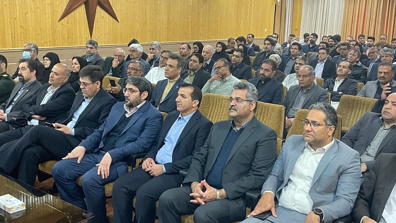 صنعت آب و برق پای ارائه خدمت به مردم؛ وجود یک میلیون مشترک برق در سیستان و بلوچستان