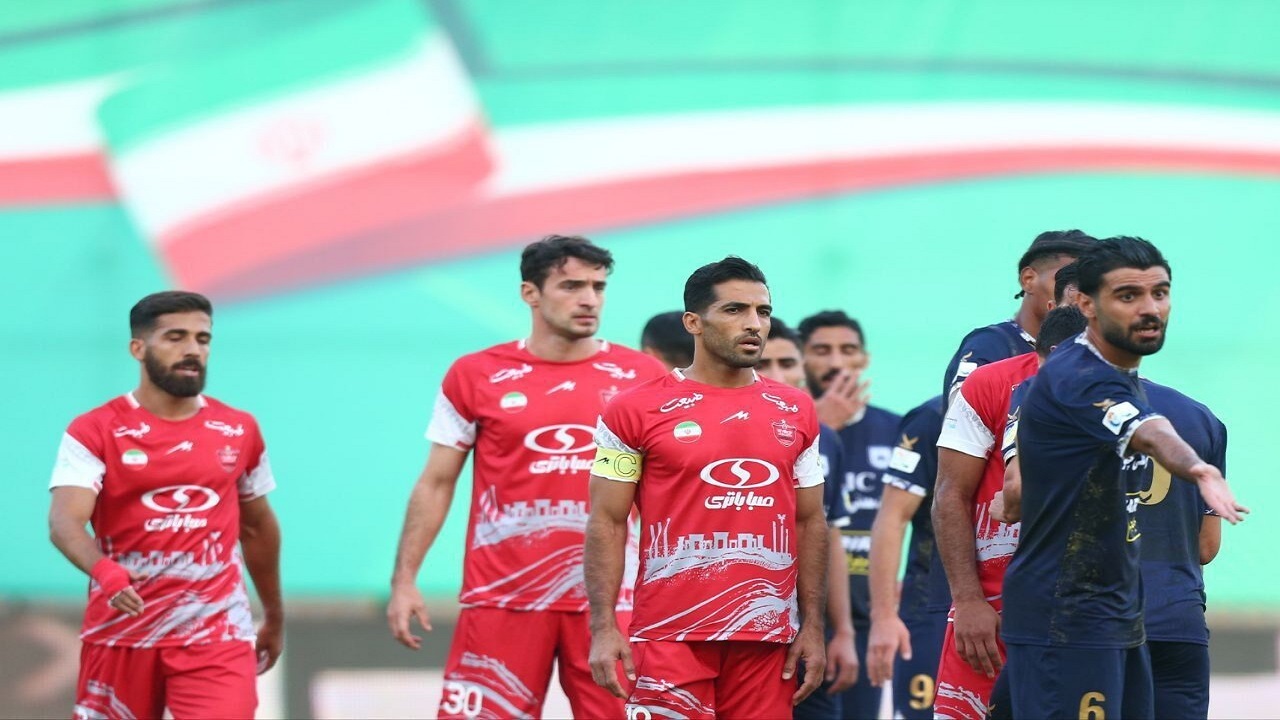 ساعت دیدار پرسپولیس و چادرملو تغییر کرد