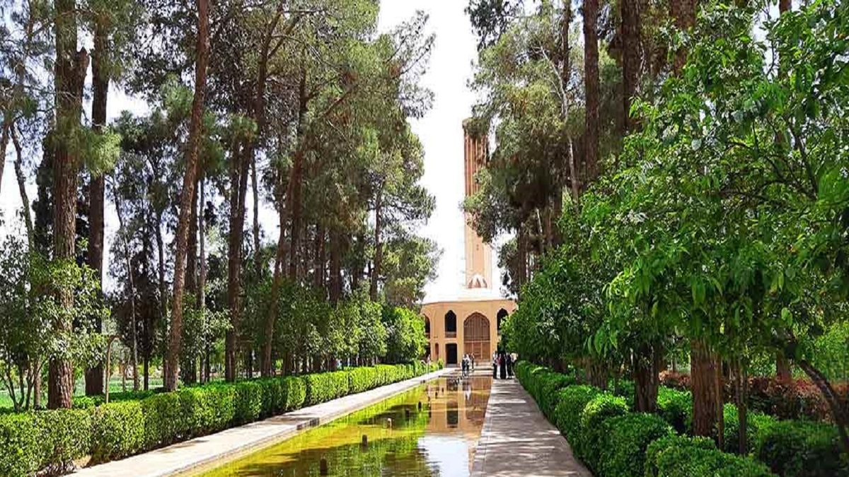 باشگاه خبرنگاران -استان یزد، دارالعباده و مهمان‌نواز/ برنامه‌ریزی‌های ویژه برای نوروز ۱۴۰۴ در اردکان