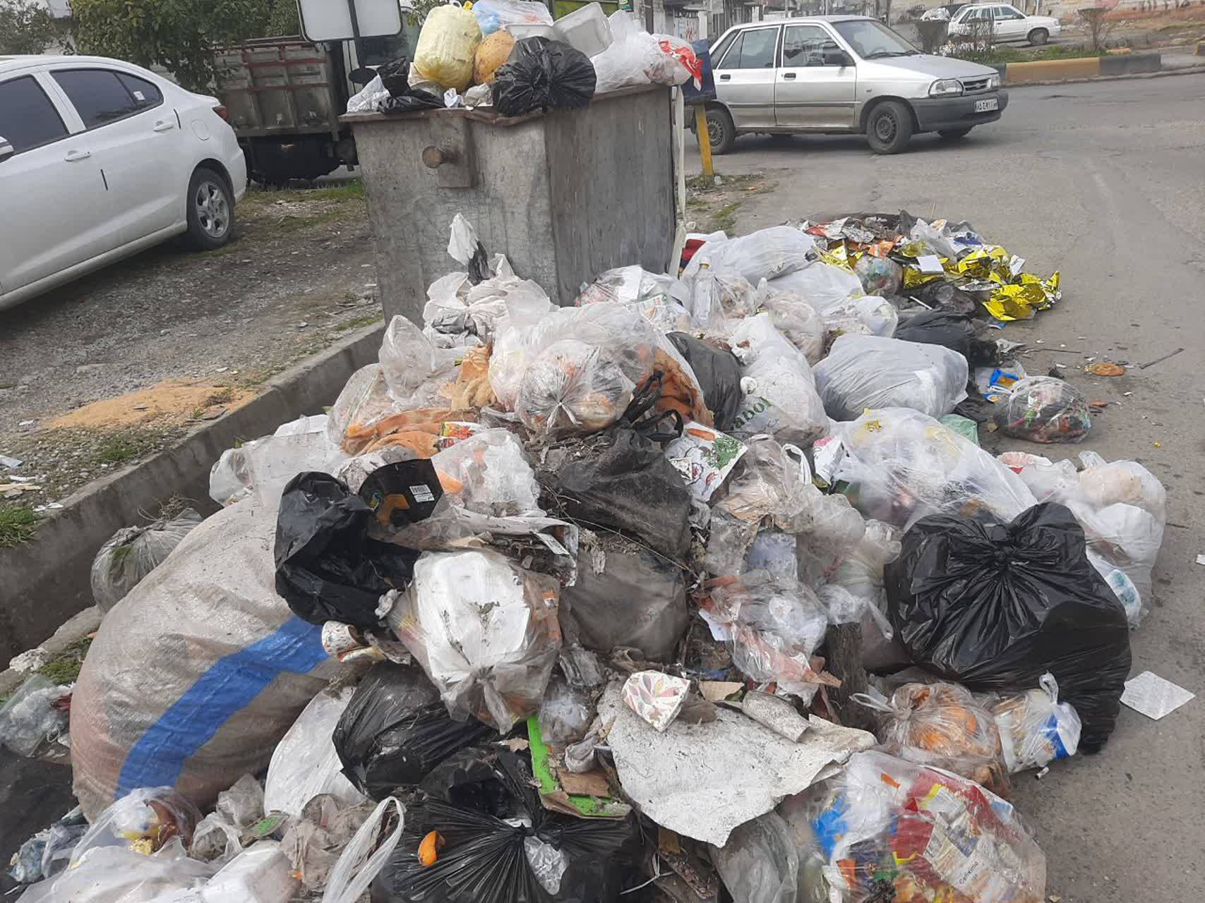 انباشت زباله در بابل