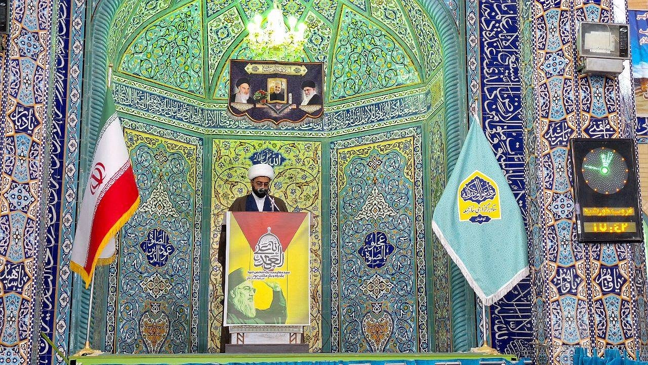 سفره های ساده افطار،زینت بخش مساجد