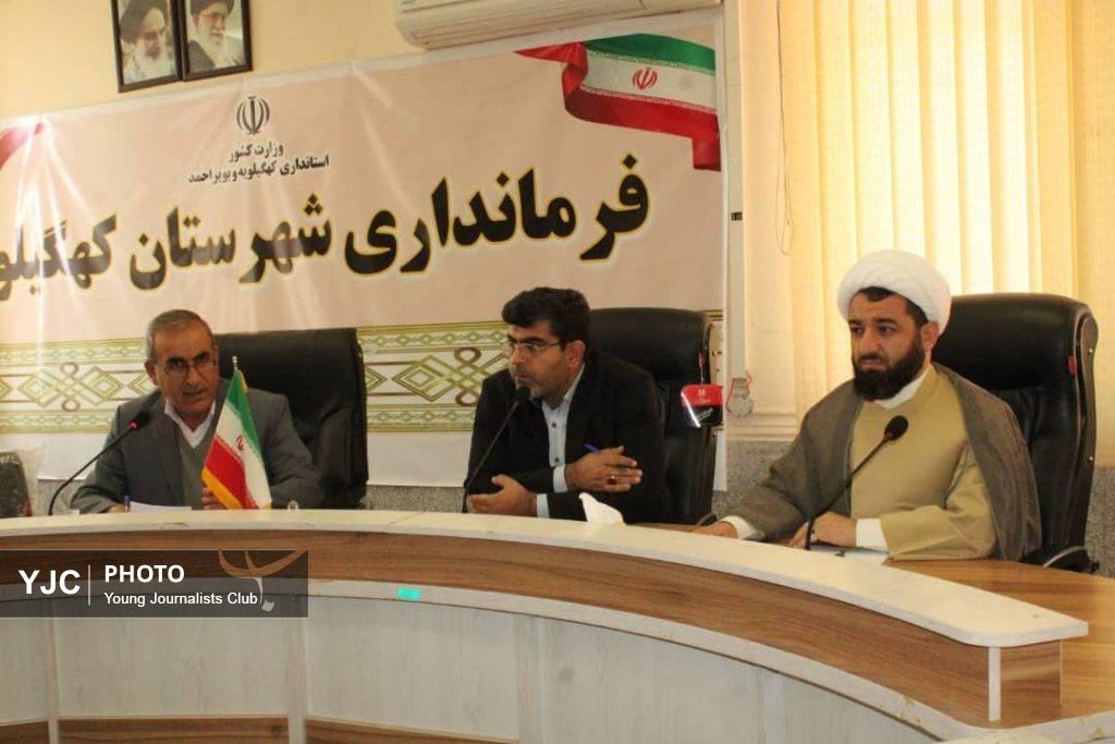 تعطیلی زودهنگام مدارس آسیب جدی به ارزش علم و تحصیل می‌زند