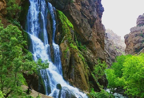 لرستان سومین حوزه پرآب کشور/ آبشارهایی که نوای صخرهها را مینوازند لرستان سومین حوزه پرآب کشور/ آبشارهایی که نوای صخرهها را مینوازند