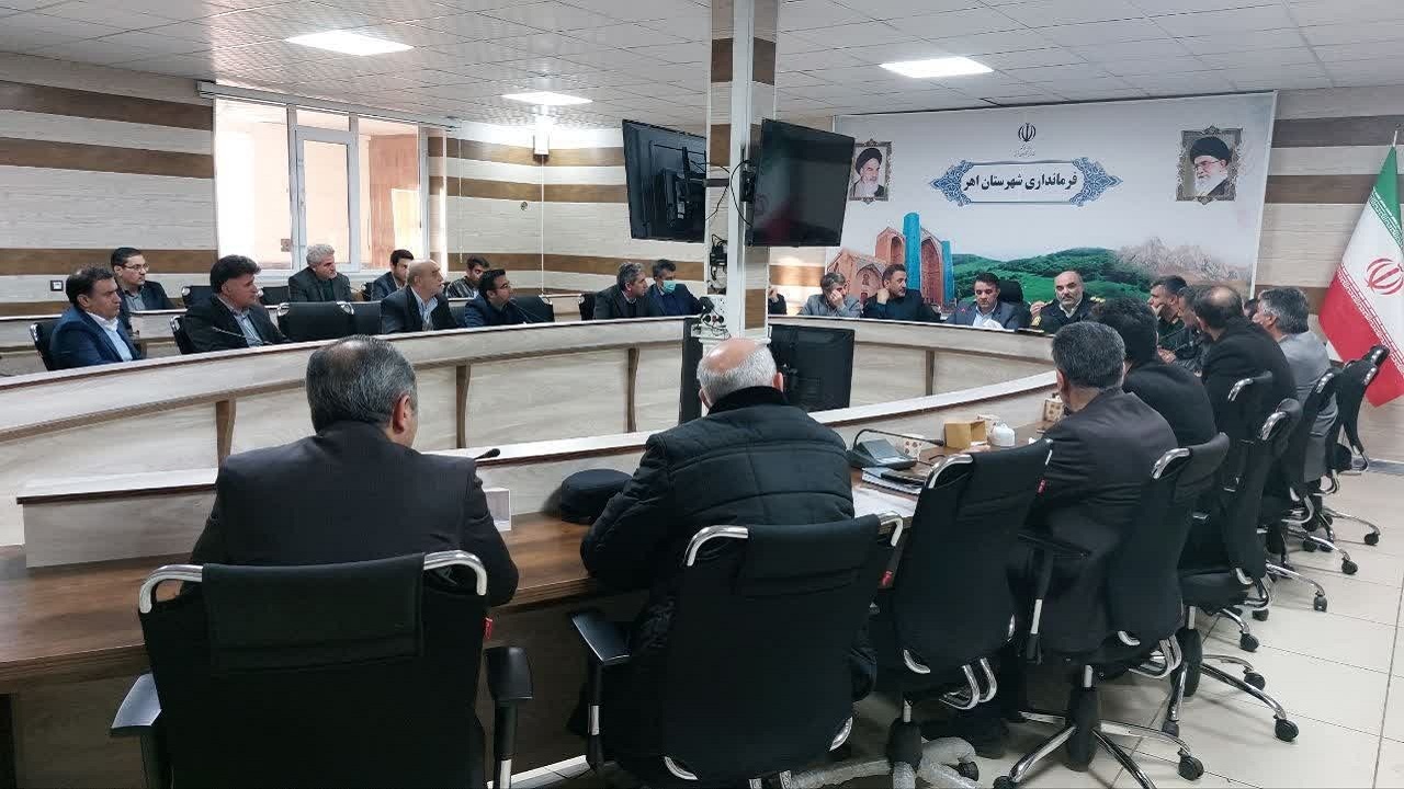 تاکید بر خاموش کردن وسایل گرمایشی ادارات در اهر