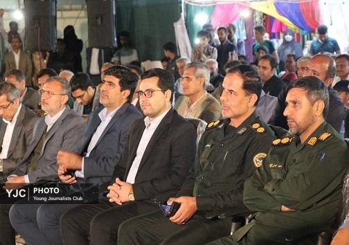 گزارش تصویری از جشنواره گوجه فرنگی در کهورستان گزارش تصویری از جشنواره گوجه فرنگی در کهورستان