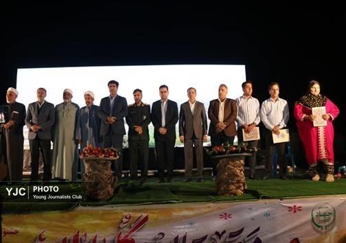 گزارش تصویری از جشنواره گوجه فرنگی در کهورستان گزارش تصویری از جشنواره گوجه فرنگی در کهورستان