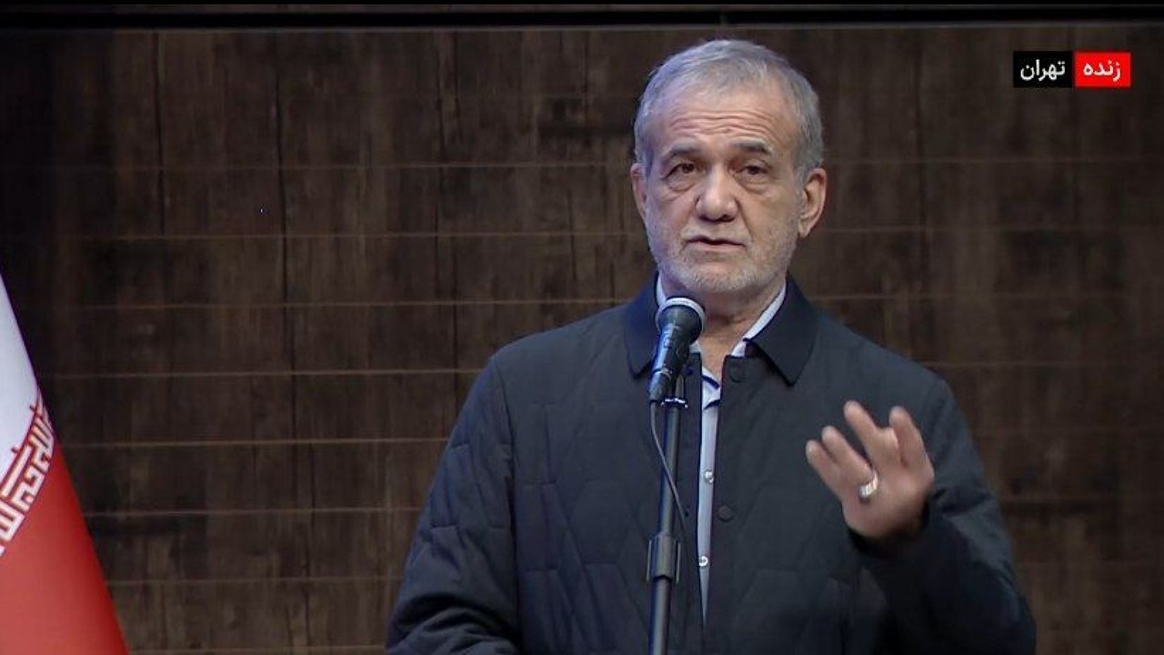 پزشکیان: باید سلامت و امنیت حافظان جان مردم تامین شود/ رفتار‌های ما باید بر اساس عدالت باشد