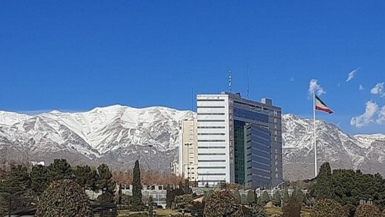 کیفیت هوای تهران قابل قبول است