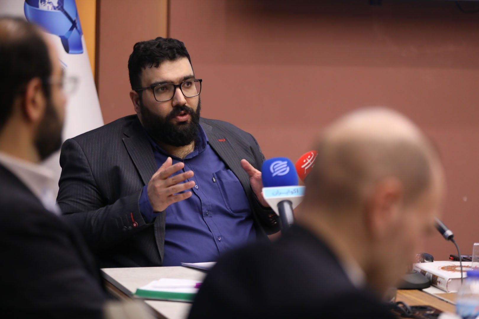 عارف دهقاندار، معاونت روابط عمومی موسسه کادراس