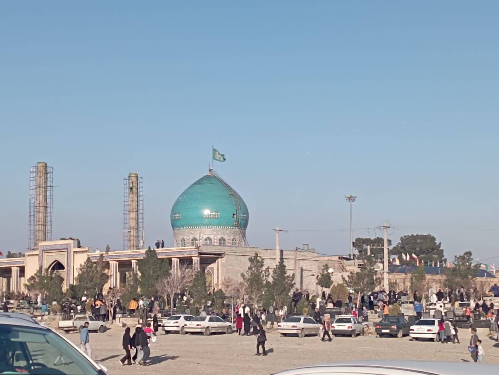 آخرین پنجشنبه سال در امامزاده بی بی سکینه خاتون (س)