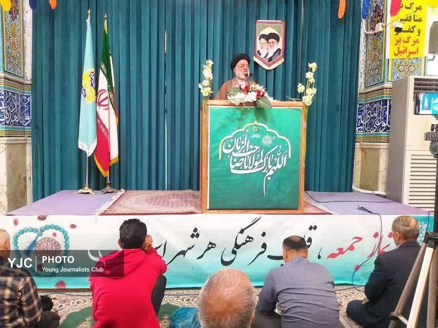 مذاکره با آمریکا بی‌فایده است و تنها مقاومت راه حل مشکلات کشور است  