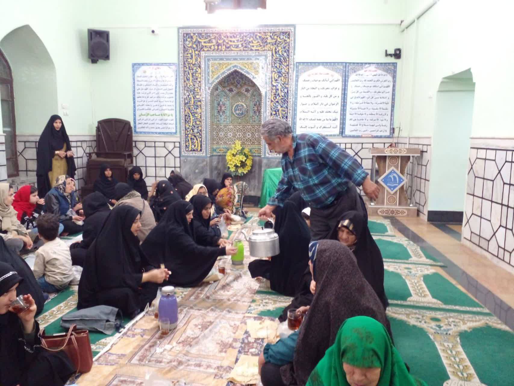 چیدن سفره افطاری