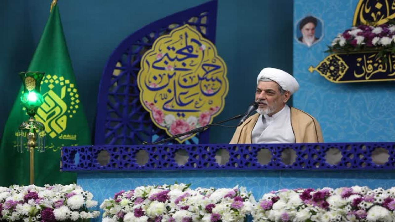 تطهیر چهره معاویه امکان‌پذیر نیست