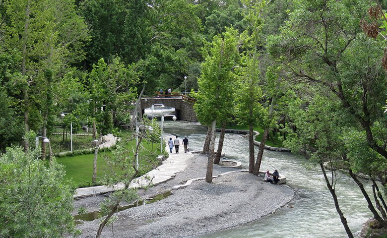 سفری به جاده ابریشم / از خانه داروغه تا سفر به ترسناک ترین جنگل ایران سفری به جاده ابریشم / از خانه داروغه تا سفر به ترسناک ترین جنگل ایران