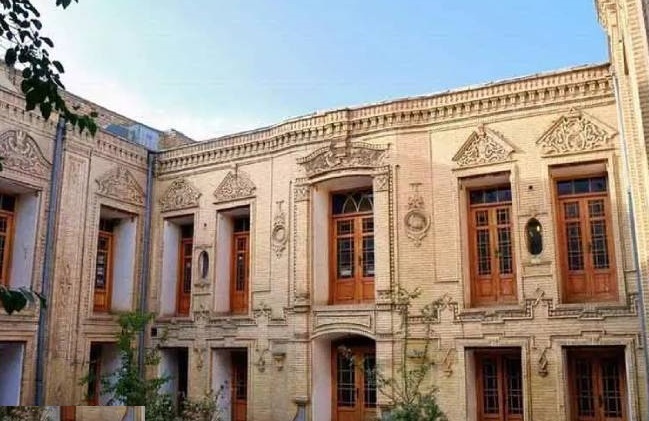 شگفت&zwnj;انگیزترین جاهای دیدنی استان مرکزی؛ قطب صنعت ایران