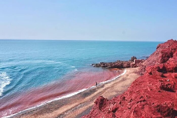 جاذبههای گردشگری هرمزگان در پهنه خلیجفارس و دریای عمان جاذبههای گردشگری هرمزگان در پهنه خلیجفارس و دریای عمان