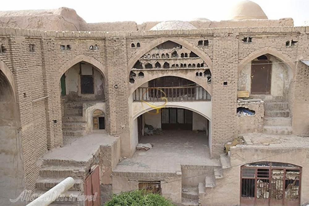 دالان&zwnj;های تاریخ یا کاروانسراهای تجاری کرمان در گذر زمان
