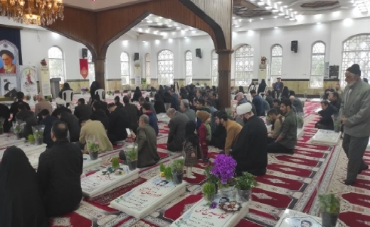 مراسم معنوی تحویل سال نو در گلزار های شهدای گیلان برگزار شد+عکس