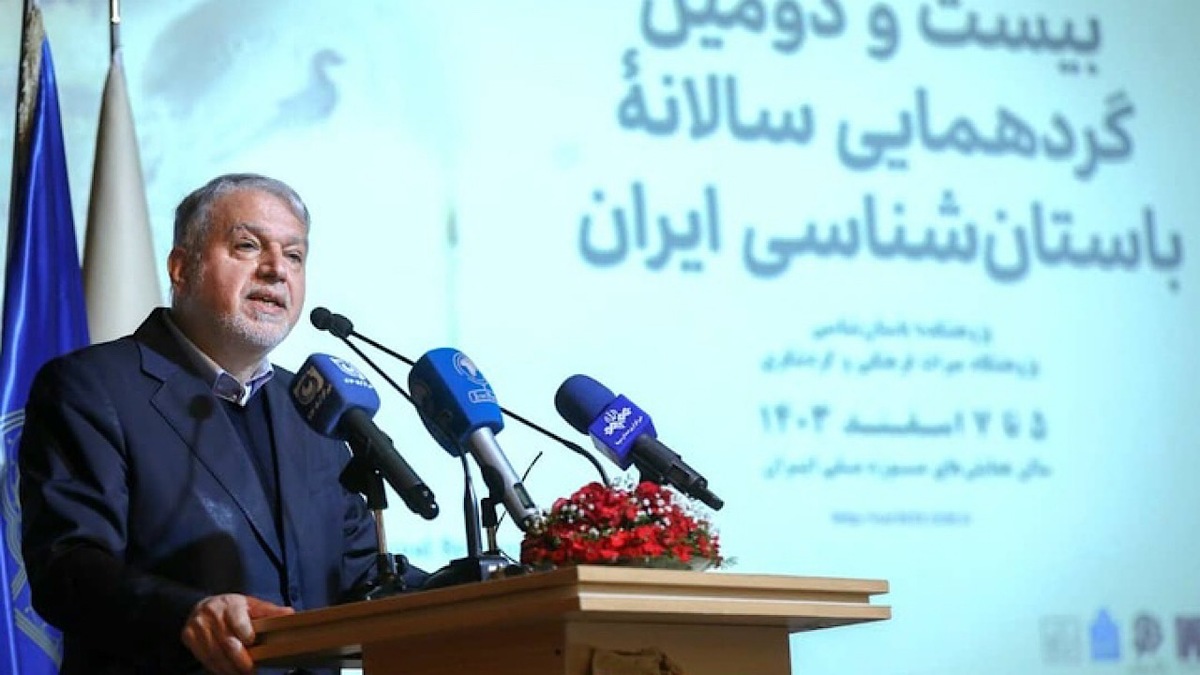 باشگاه خبرنگاران -پژوهشگران داخلی و خارجی برای کشف رمز و راز‌های ایران به میدان بیایند